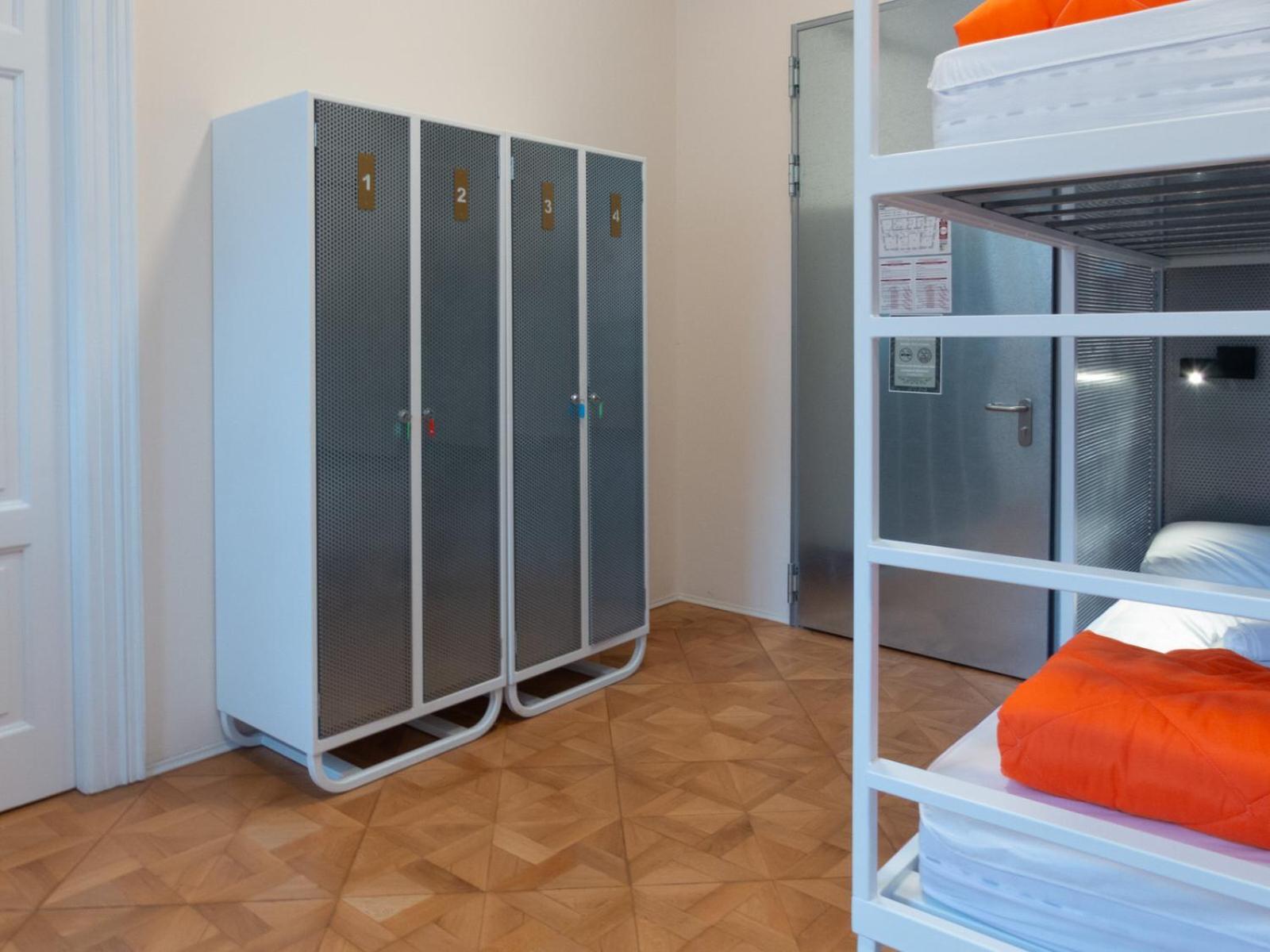 Casali Hostel ตรีเอสเต ภายนอก รูปภาพ