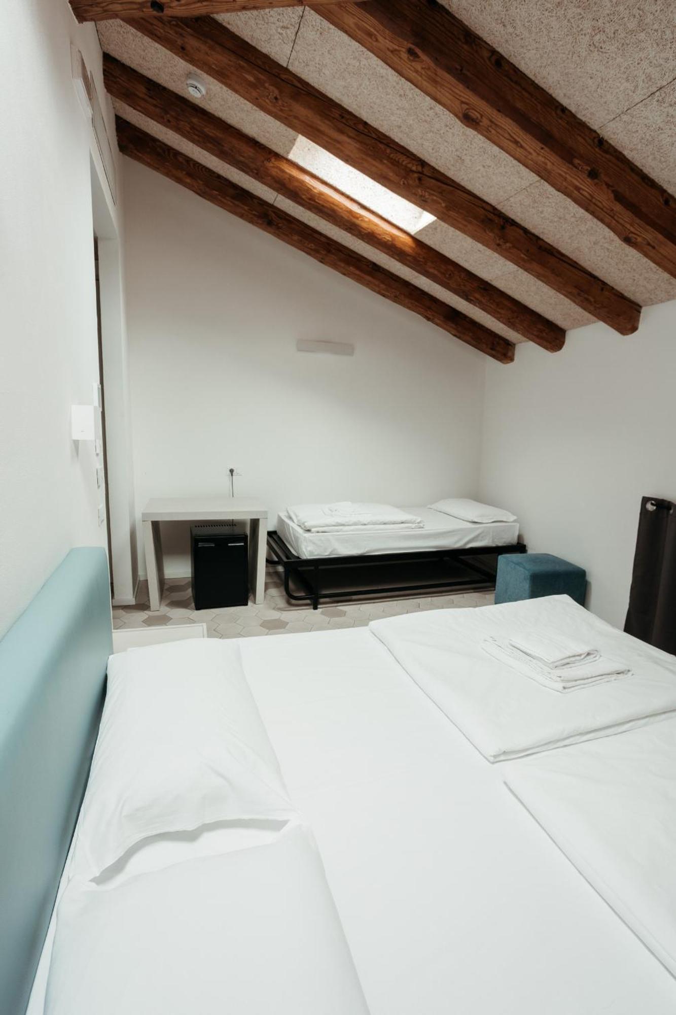Casali Hostel ตรีเอสเต ภายนอก รูปภาพ