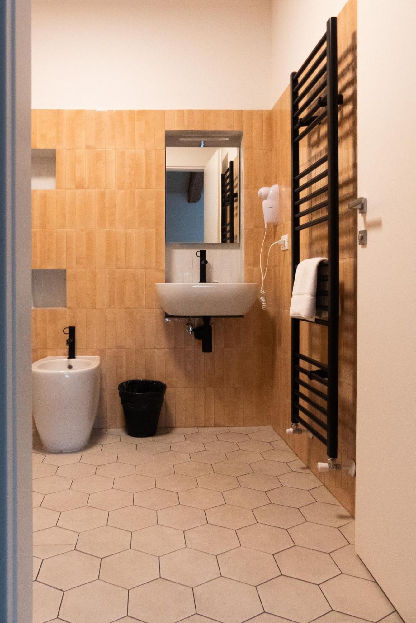 Casali Hostel ตรีเอสเต ภายนอก รูปภาพ